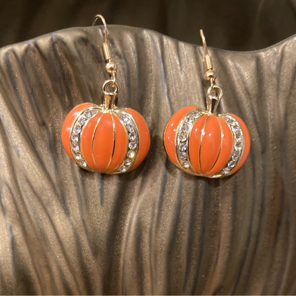 Rhinestone Pumpkin Dangle Earrings NWT - Picture 1 of 4